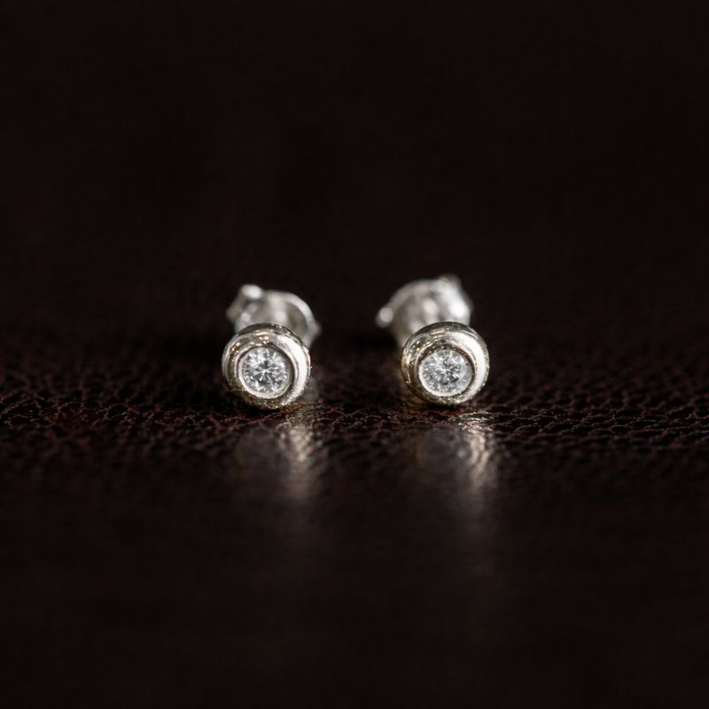 arany köves fülbevaló